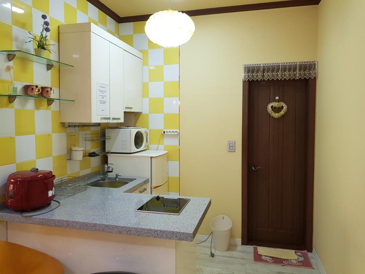 Rainbow Hill Pension Намхэ Экстерьер фото