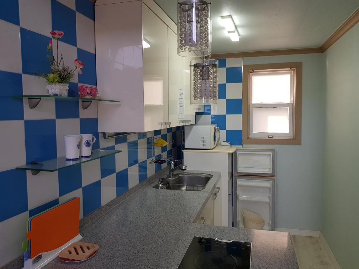 Rainbow Hill Pension Намхэ Экстерьер фото