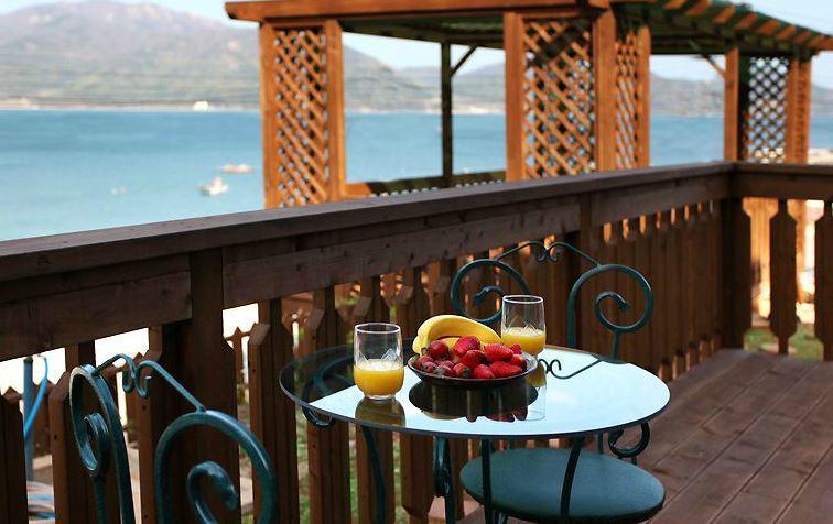 Rainbow Hill Pension Намхэ Экстерьер фото